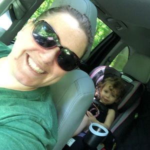 Meet your Posher, Alicia